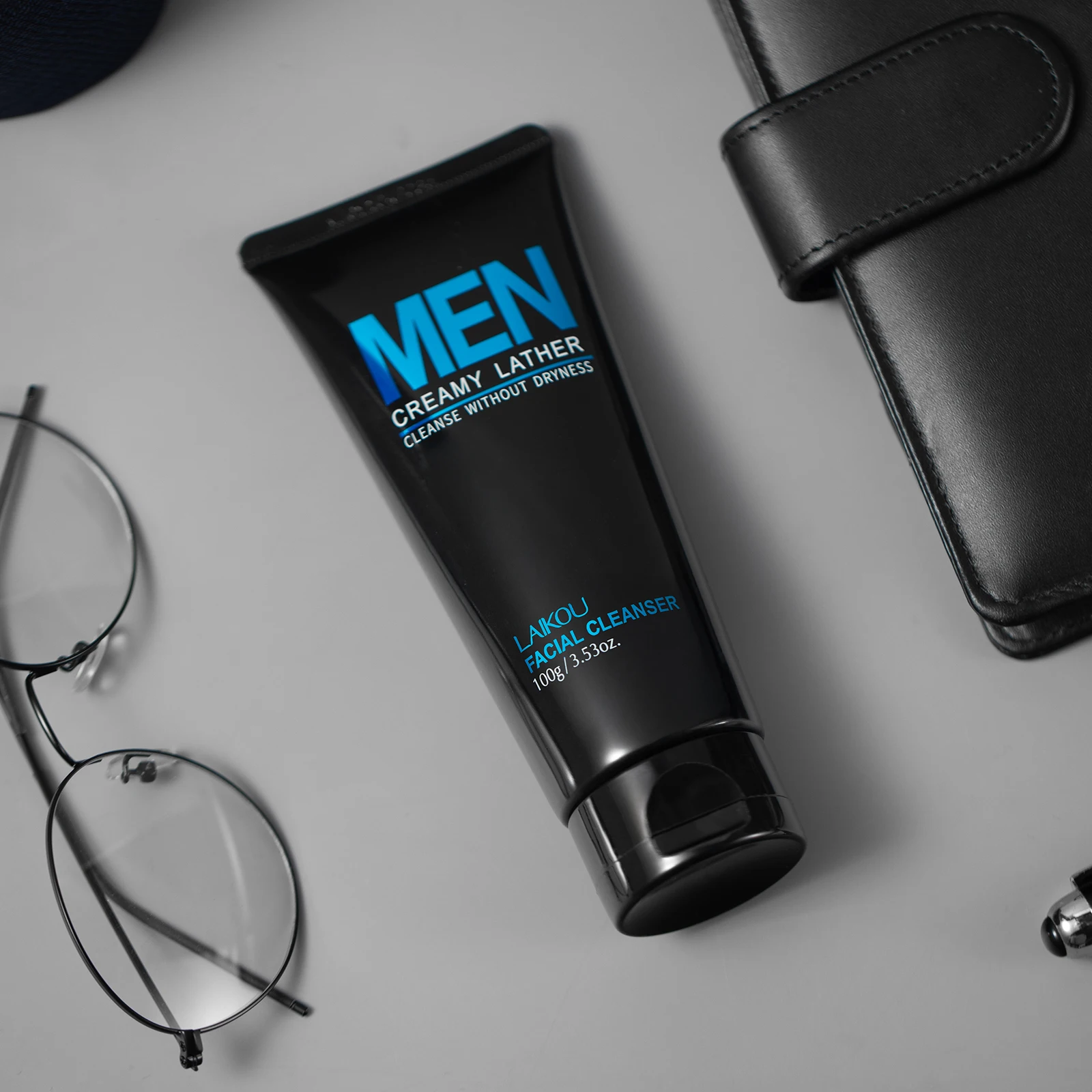 LAIKOU Herren-Gesichtsreiniger, 100 g, Tiefenreinigung, Ölkontrolle, feuchtigkeitsspendend, für klare Haut