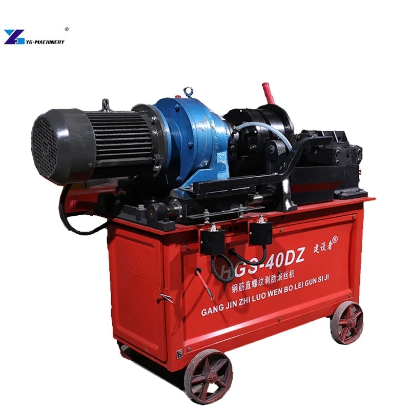 

Прокатной станок с ребристым стержнем для прокатки резьбы