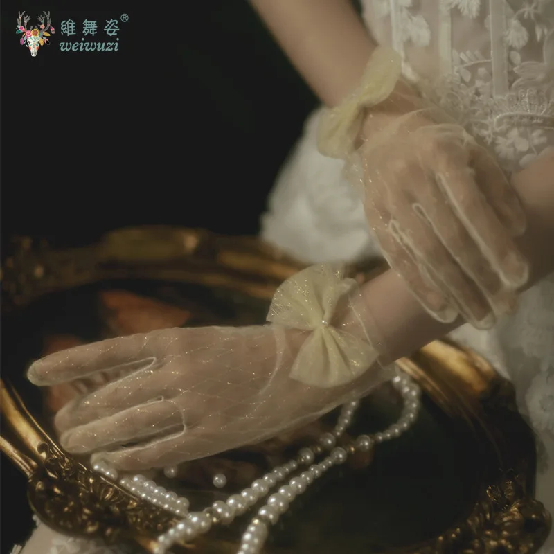 

Simple Temperament Lace Bridal Wedding Gloves Wedding Accessories Elastic Silk Bridal Gloves Photography Accessories