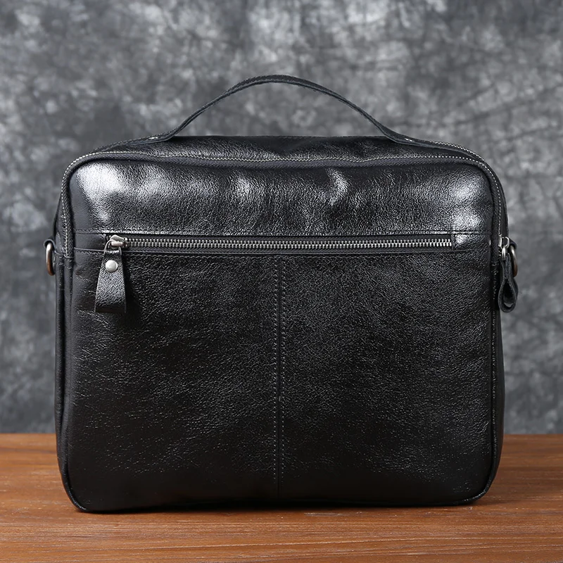 Imagem -02 - Maleta de Couro Vintage Masculina Bolsa de Computador Bolsa de Ombro Couro de Vaca Grande Capacidade Viagem ao ar Livre