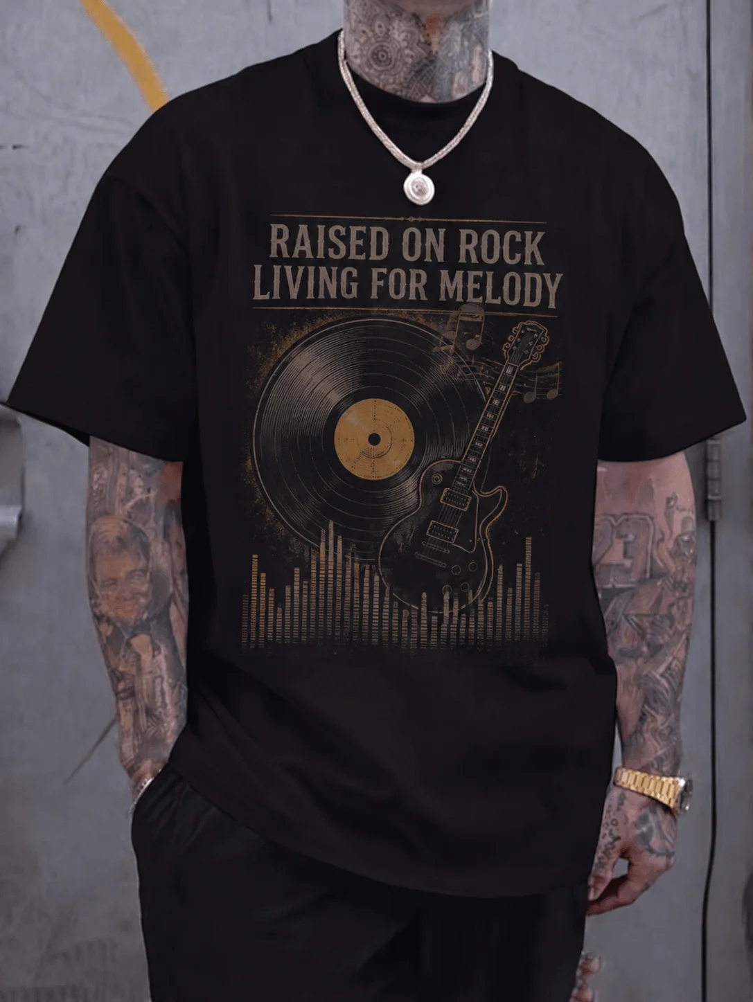 

Men Graphic t Shirt Short Sleeve Classic Fit Vintage Rock Guitar Vinyl Print Distressed Streetwear Concert Casual Dad Tee Soft