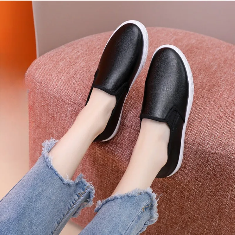 Winter Cotton Shoes for Women Leather Topped White Shoes Women Versatile Korean Style Slip on Lazy Loafers Casual White Shoes