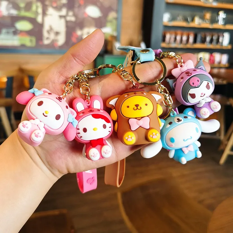 Sanrio Kuromi porte-clés PVC poupée porte-clés mignon dessin animé cannelle rouleau sac pendentif voiture sac à dos porte-clés accessoires