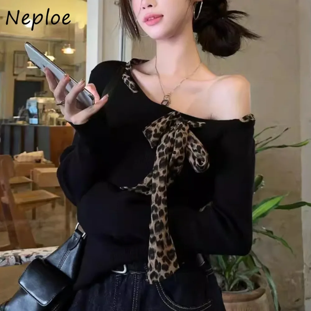 Neploe Sexy Pure Desire Pullover Skew Collar Women T-shirt Slim Panelled Spice Girl Ropa Mujer American Leopard Off Shoulder Top