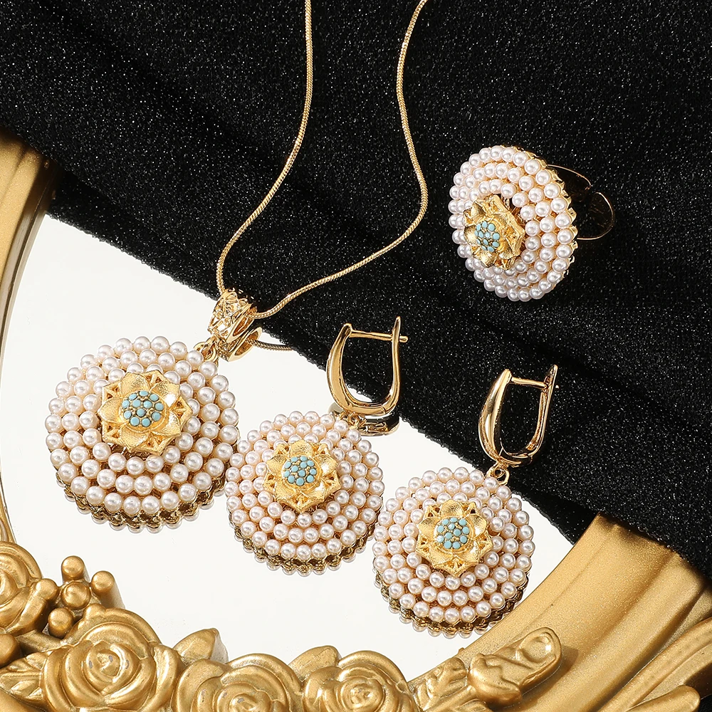 4Pcs/Set Trendy love circle pendant necklace earrings ring for Women Fashionable and versatile everyday gift giving Jewelry Gift