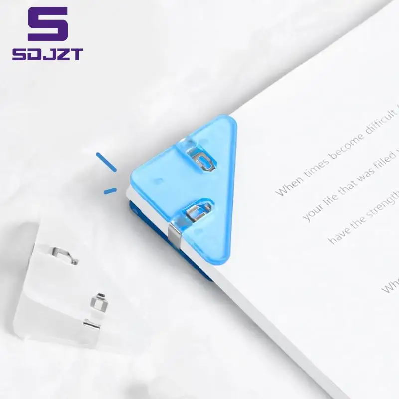 Transparente Color Angle Clips Set, Page Holder, braçadeira de índice para Aproximadamente 40 Folhas de Papelaria, Escritório e Escola, Triângulo, 1PC