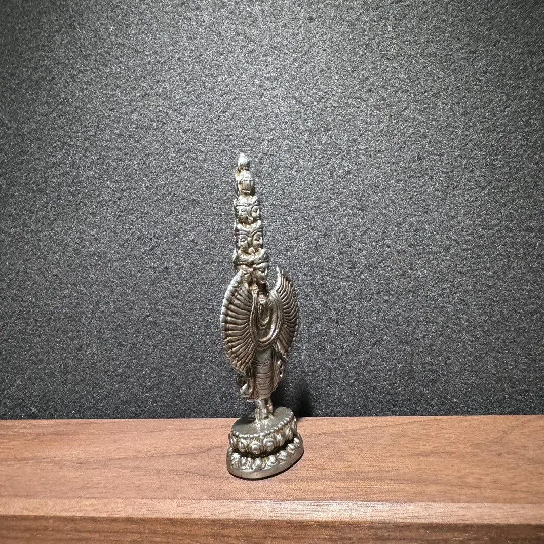 Tibetan Tibetan thousand armed avalokiteshvara statue Statues Figurines Lucky Ornaments Home Decoration gifts