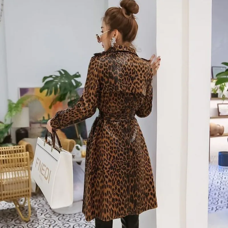 2023 New Women Deerskin Leopard Print Long Trench Coat Autumn Fashion Female Temperament Slimming A- Line Style Casual Outwear