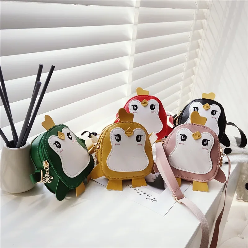 

2024 New Children's Bag Cute Little Penguin Design Coin Purse Cartoon Fashion Crossbody Bag Children Bag