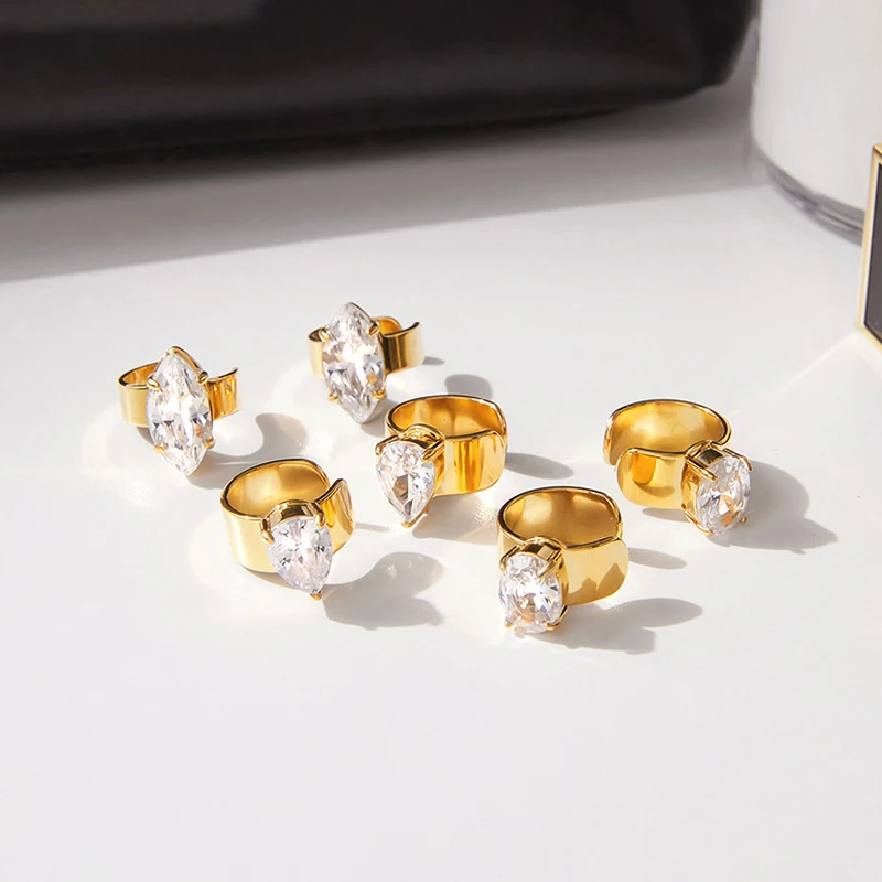 أقراط زركونيا مكعبة هندسية للنساء الحد الأدنى 18K مطلية بالذهب الفولاذ المقاوم للصدأ أقراط مشبكية مجوهرات الأزياء #2