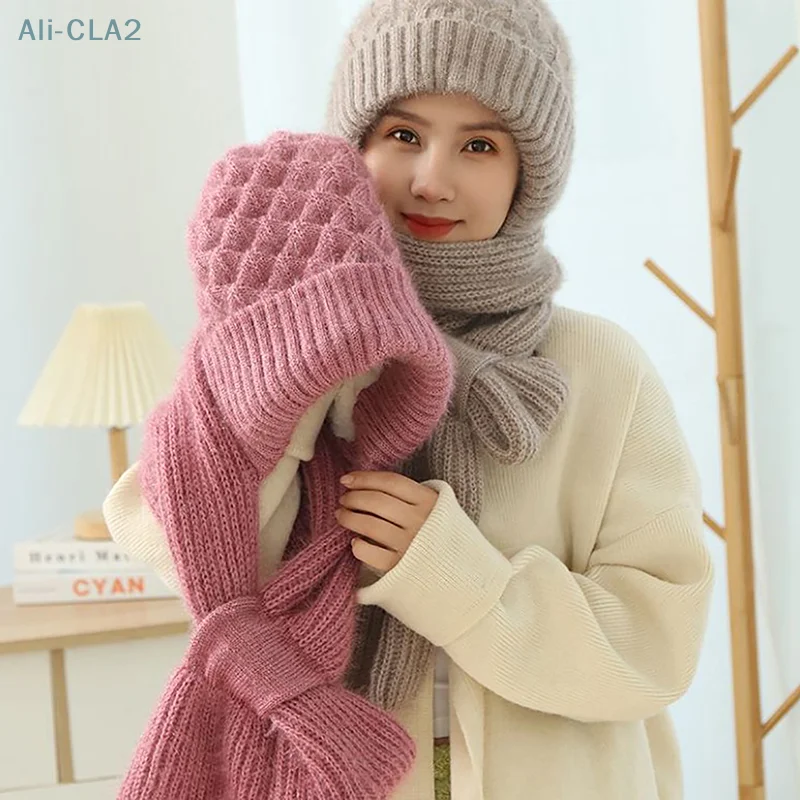 Fashion Winter Women Novelty Hat And Scarf In One Piece Knited Caps Warm Casual Hat Scarf Set Women Caps Warmer Cycling Hat