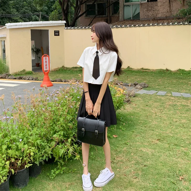 Koreanische Mode Hemden Frauen solide Turn-Down-Kragen abgeschnitten Sommer All-Match Ins Streetwear Preppy Style Studenten schick beliebt