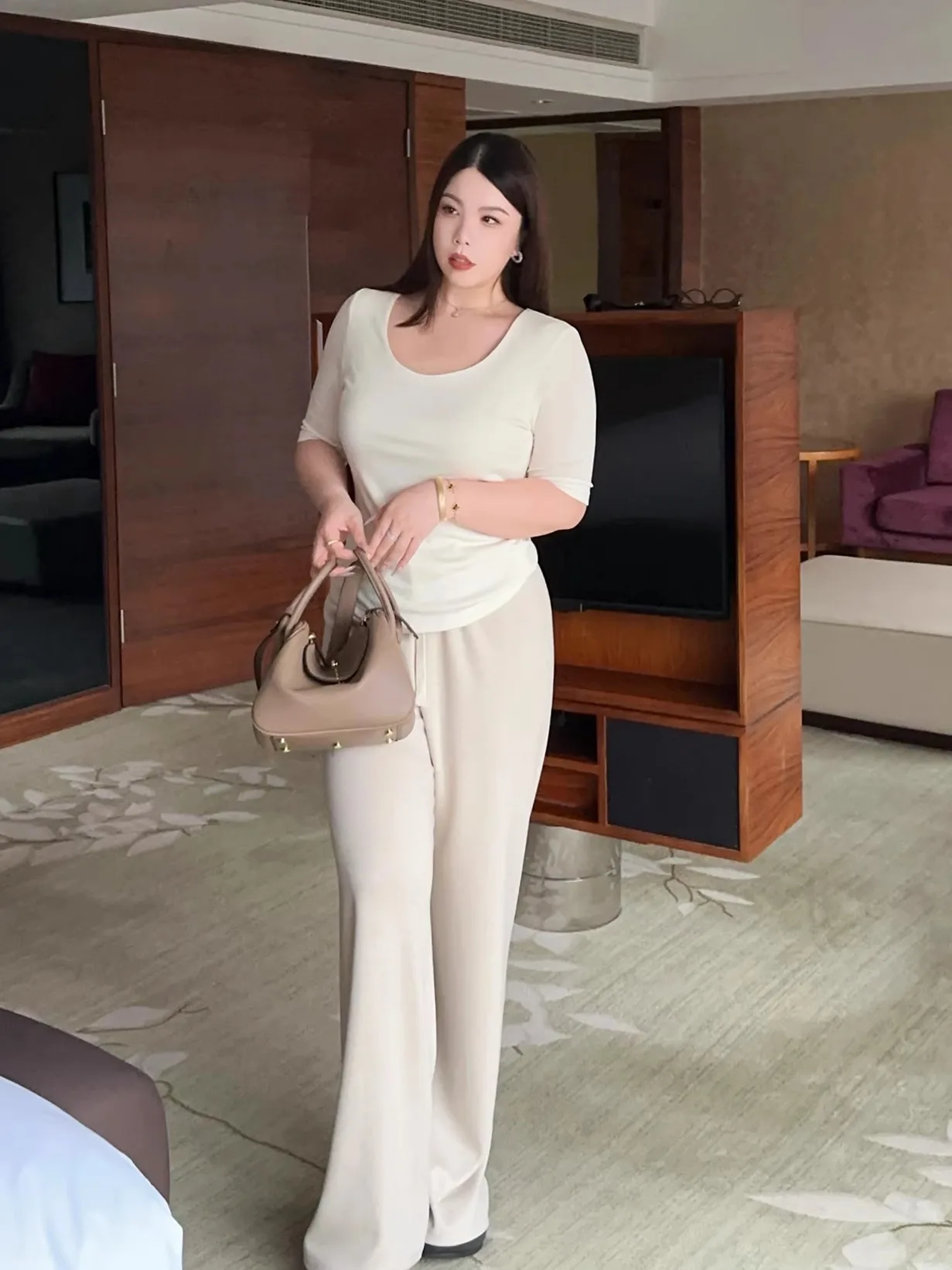 

Осень-зима Fce повседневные брюки с высокой талией и драпировкой, большие размеры, расклешенные корейские брюки, однотонные эластичные широкие брюки