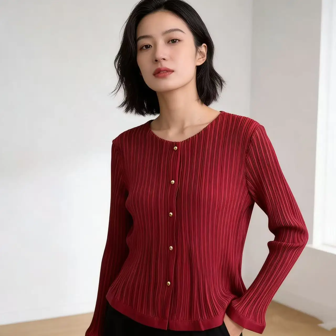 

SuperAen 2026 Spring and Autumn New Pleated Long-sleeved Elegant Casual Shirt French-style O-neck Cardigan Women Fashion Shirts