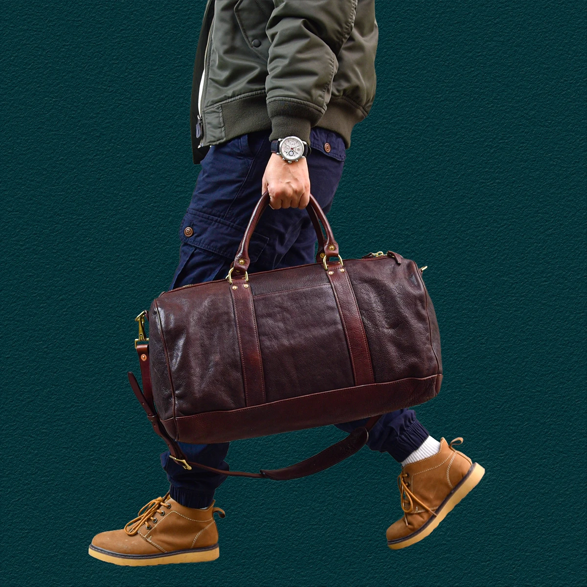 

PNDME fashion designers handmade genuine leather men's large-capacity travel bags outdoor fitness cow leather storage handbag