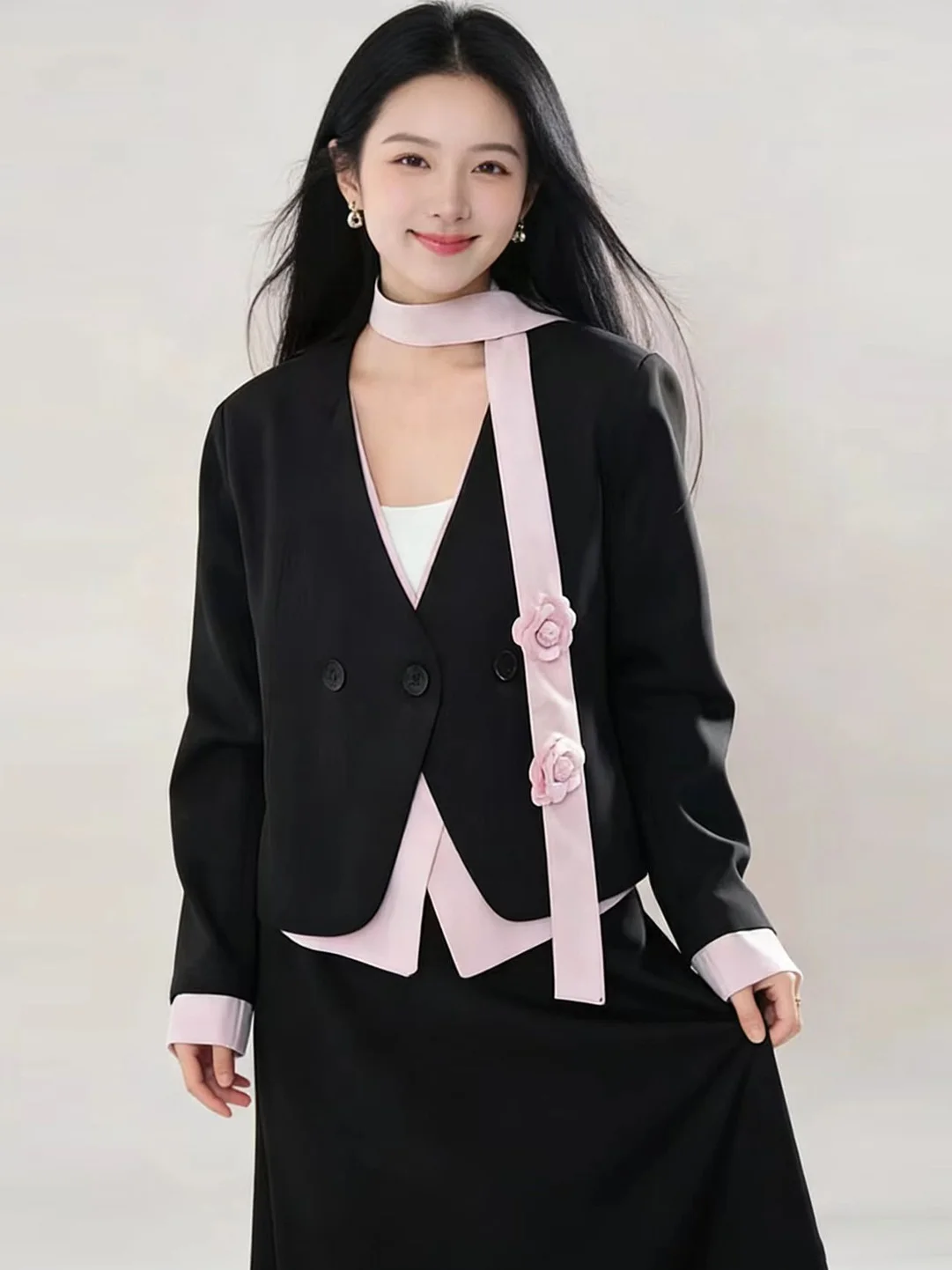 

Модный комплект из топа с цветочным принтом и юбки: женский, весна 2026, стройнящий, универсальный, с завышенной талией, с цветочным принтом, для офиса и повседневной носки