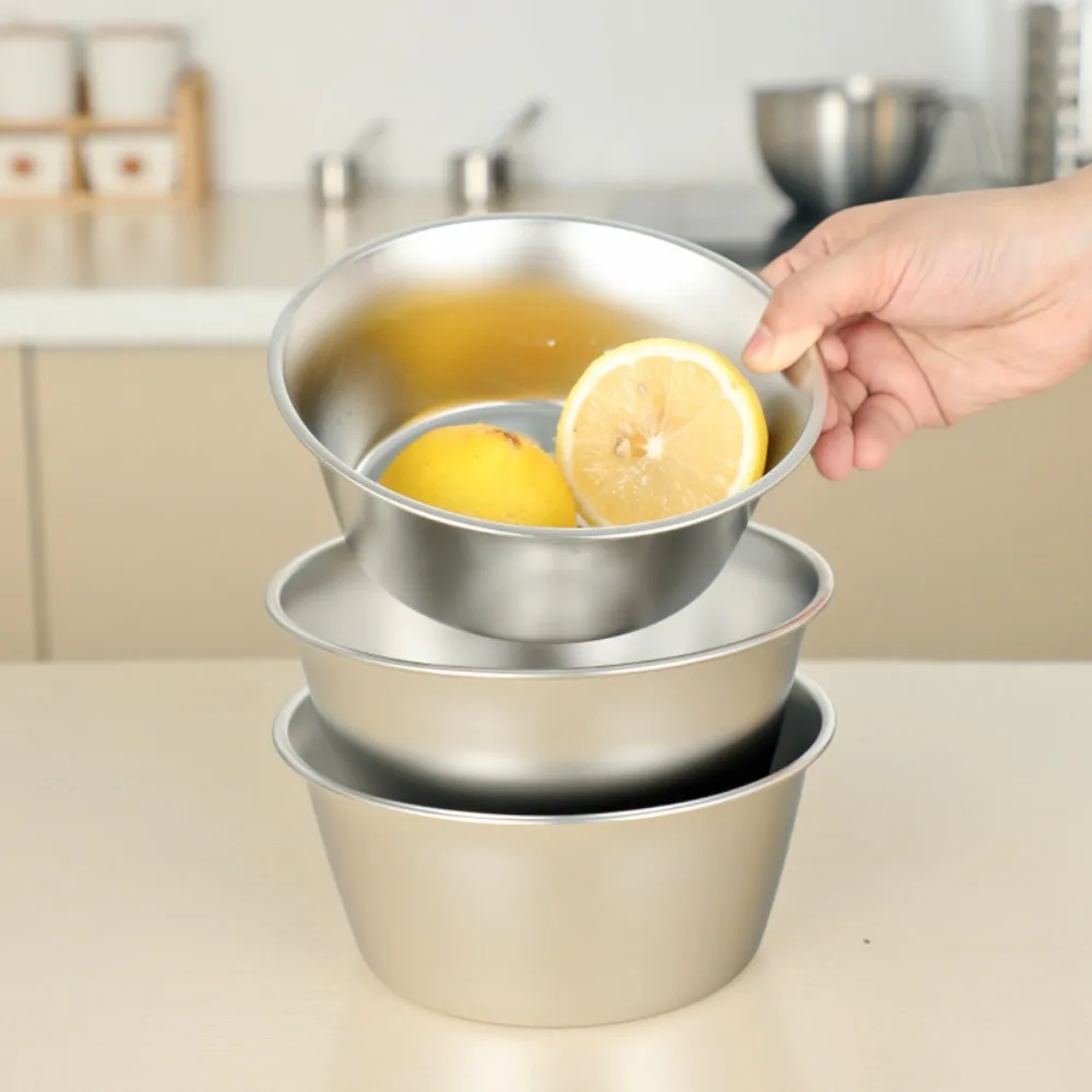 

2Pcs/Set Stainless Steel Strainer Basket Set Rust-proof Stackable Kitchen Drainage Bowl Anti-corrosion