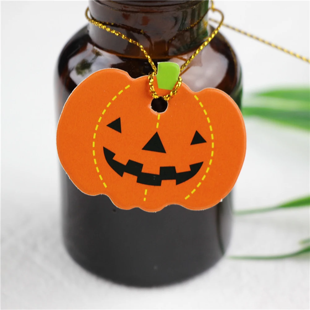 

50Pcs Pumpkin Hanging Gift Tags Paper Material Durable for Halloween DIY Craft Party Decorations Scrapbooking Bookmarks