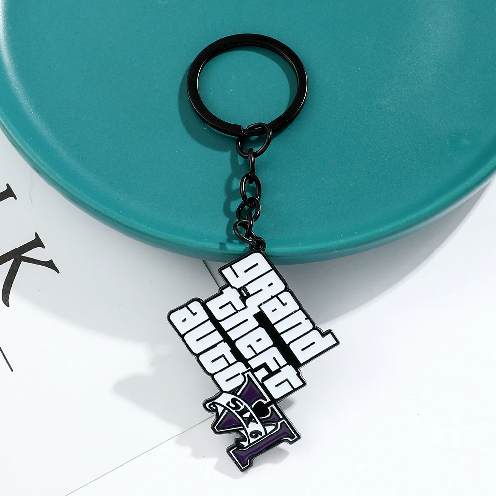 Classic Game Grand Theft Auto 5 Keychains Enamel Letter Pendant Key Chains Men Rock Jewelry Keyring Game Fans Car Accessories