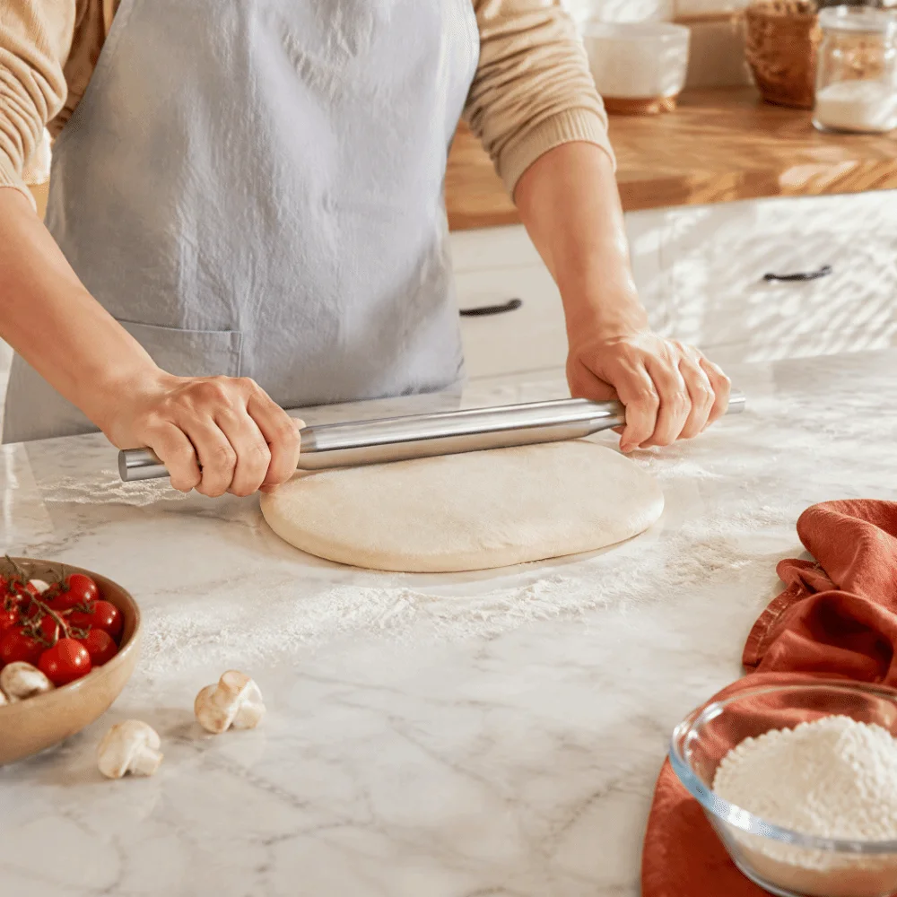 304 Stainless Steel Rolling Pin Silver Non-Stick Surface Pizza Dough Roller Easy Clean Portable Design Dough Roller Home Kitchen