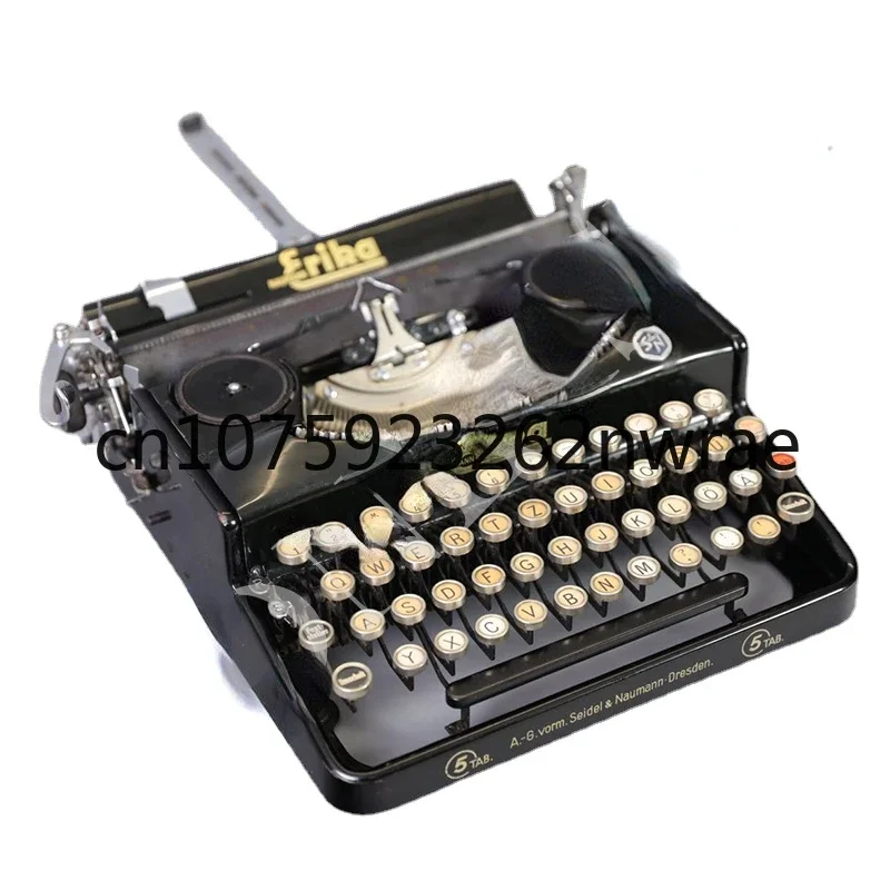 

German original antique typewriter, 1920S retro-furnished metal mechanical typewriter, normal use, cultural collection