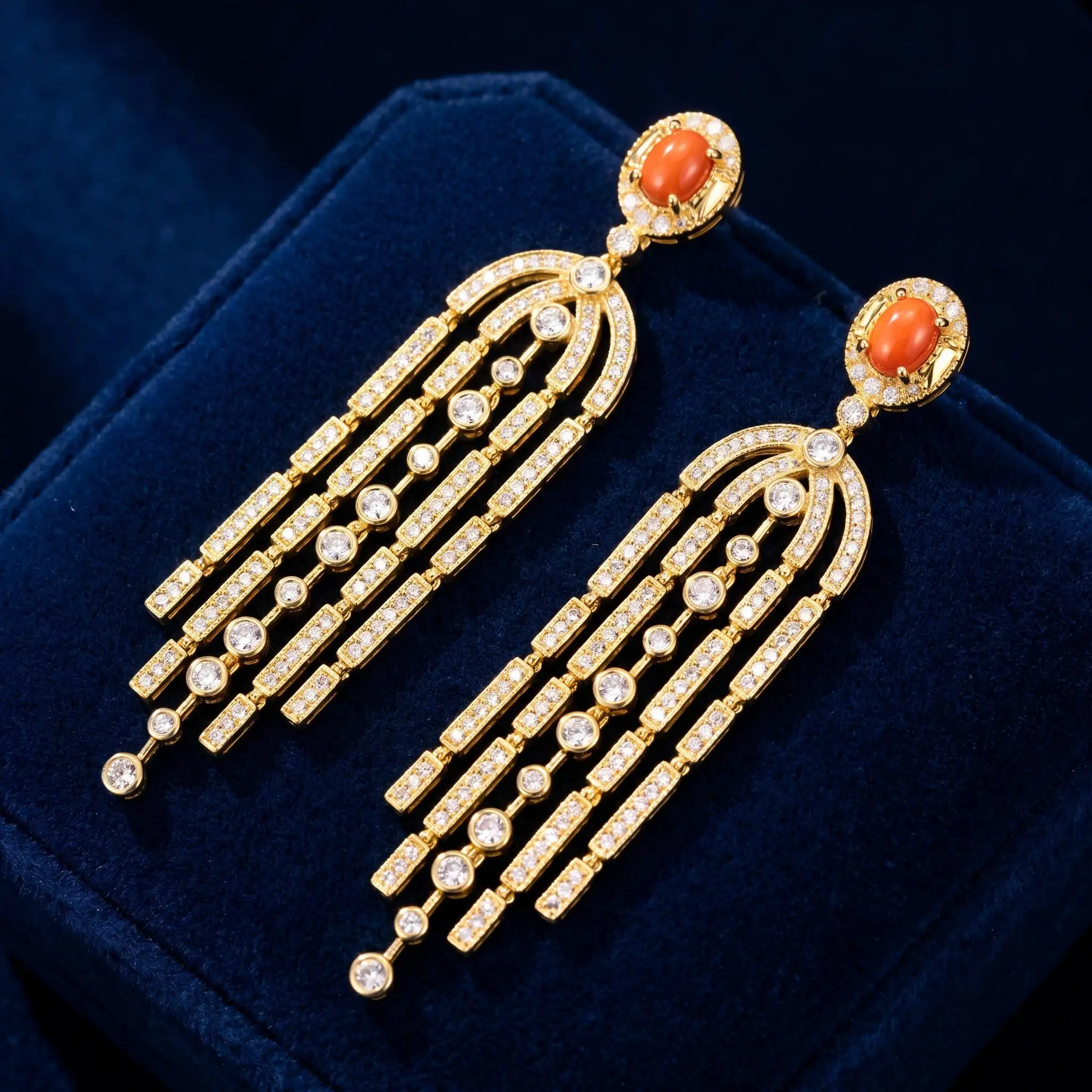 Bride Talk Exquisite Waterdrop Floral Long Drop Full CZ Zirconia Jewelry Collection Dubai Nigerian Bridal Wedding Accessories