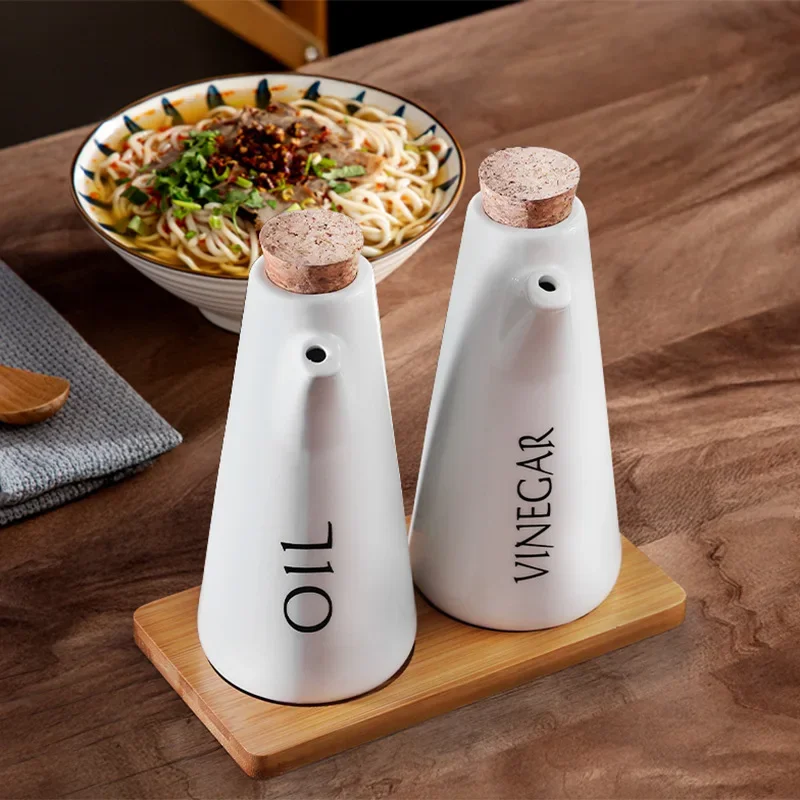 Japanese-style Ceramic Oil Pot Sets with Bamboo Plate Home Olive Oil Soy Sauce Vinegar Refill Bottles Kitchens Accessories Tools