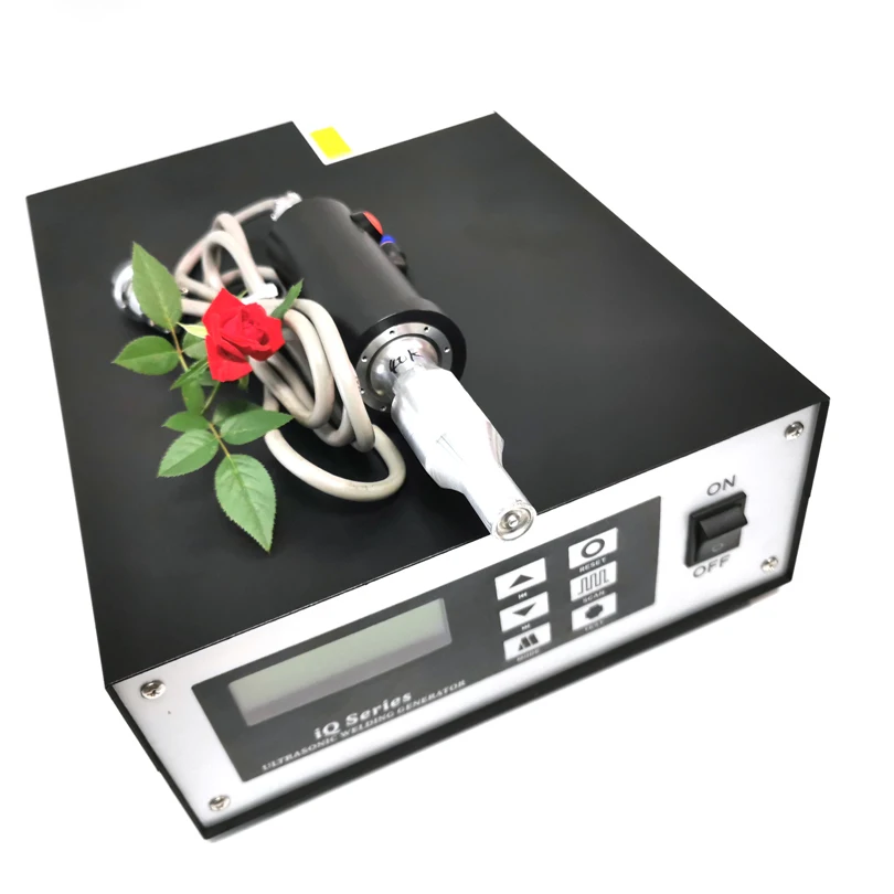 40KHZ 800W Hand Held Ultrasonic Plastic Welder For Auto Plastic Parts