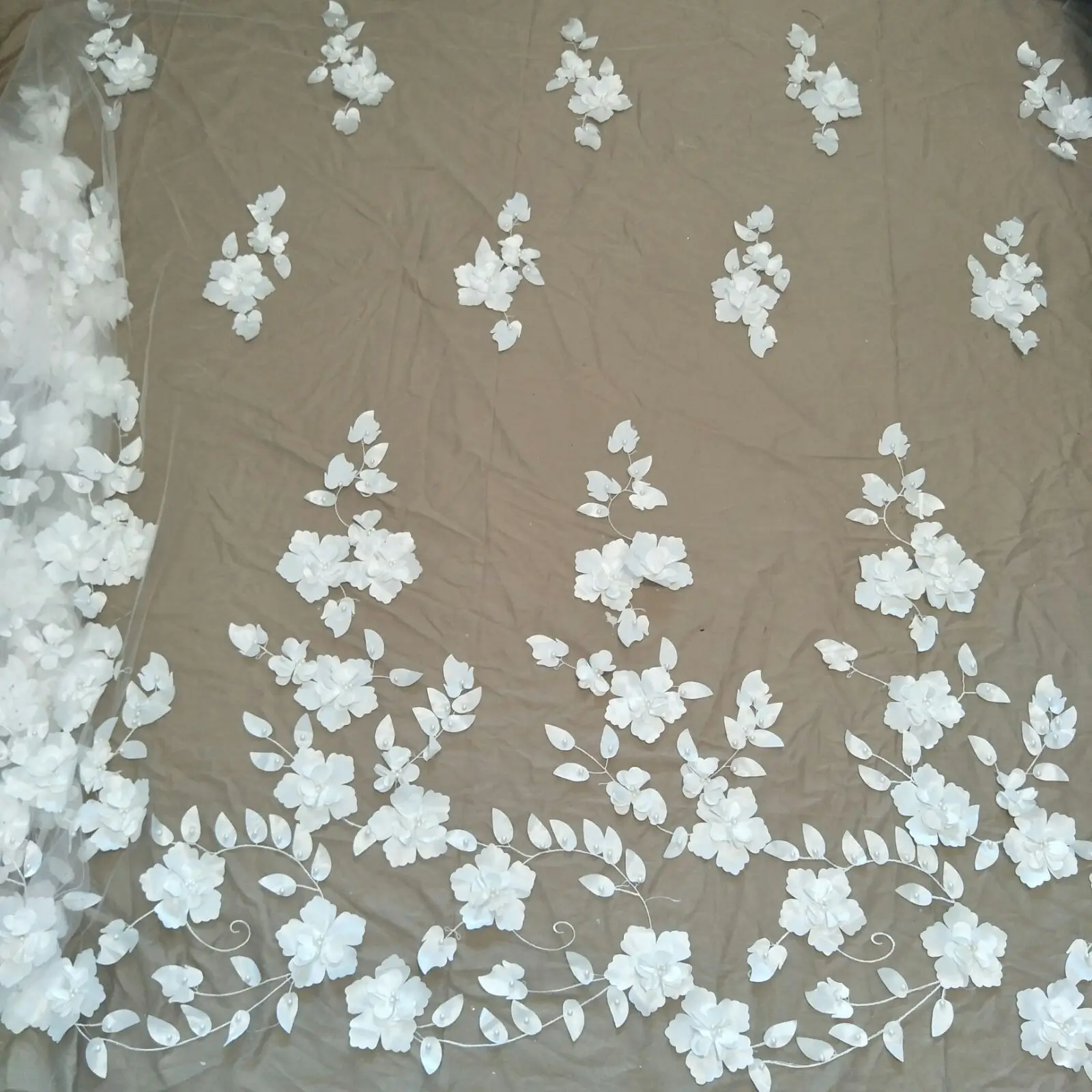 fashion bridal lace fabric 3D flower fabric wedding gown dress lace fabric sell by yard