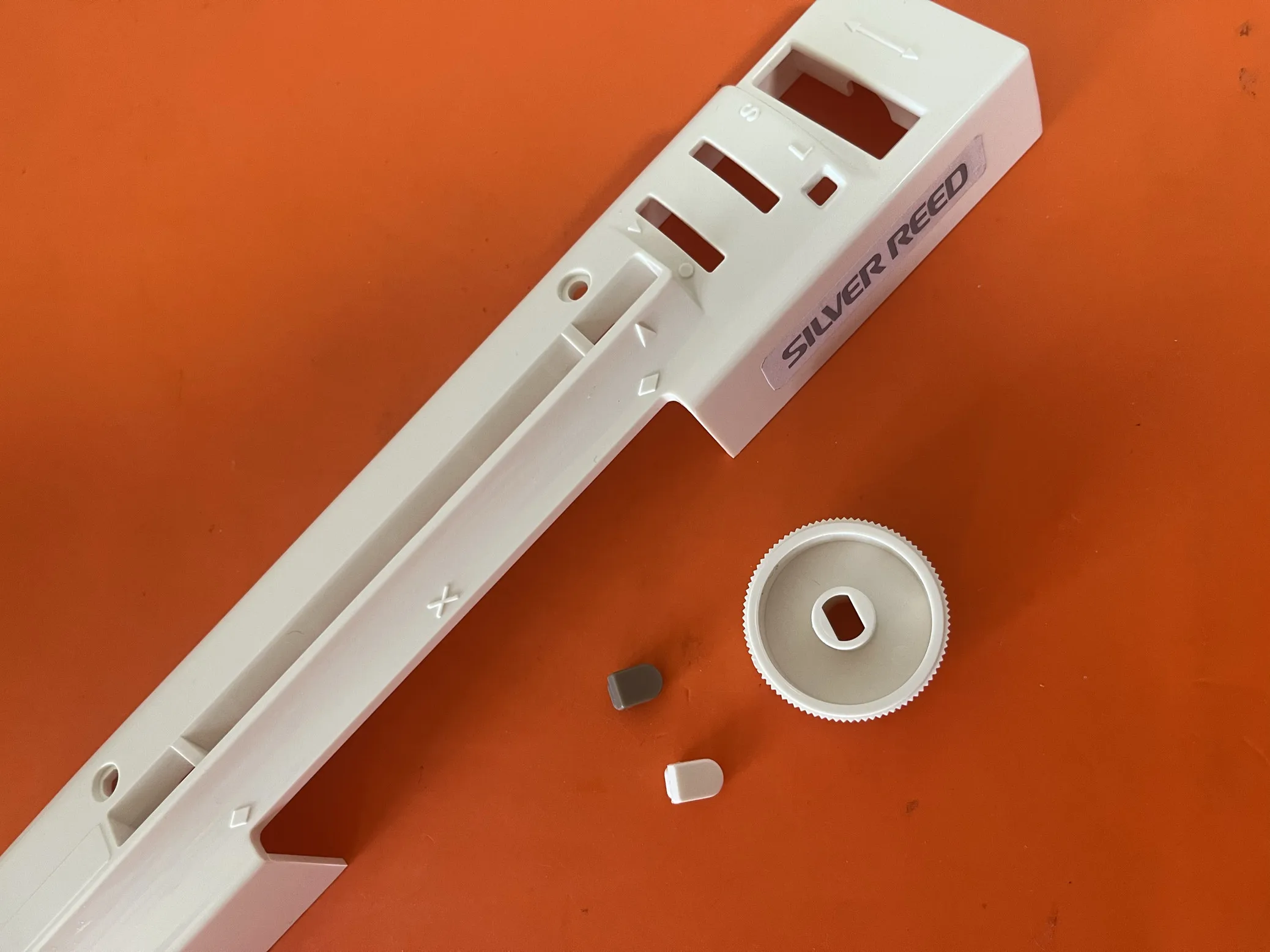 

Sweater Knitting Machine Accessories: Sliver Reed 280 Card Device Panel Card Delivery Dial Gear Lever L Key