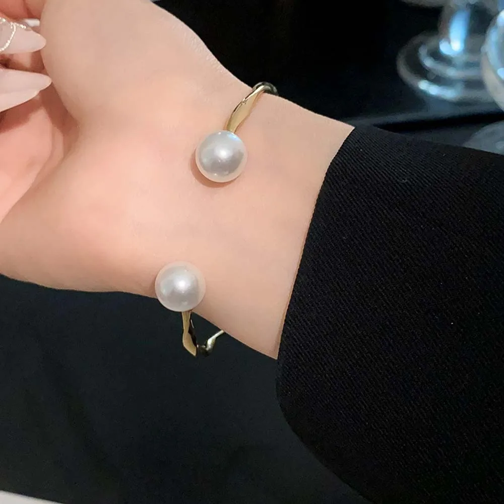 Women Hand Ring Mobius Strip Bangle Jewelry Accessories Open Pearl Alloy Bracelet Silver Gold Pearl Hand Rope Couple