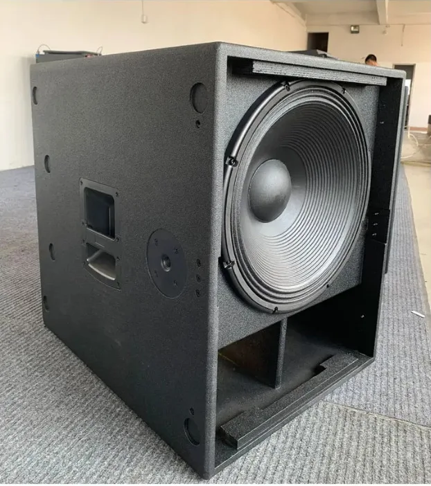 9004 as singolo Subwoofer Line Array professionale da 18 pollici potente sistema Audio passivo/attivo