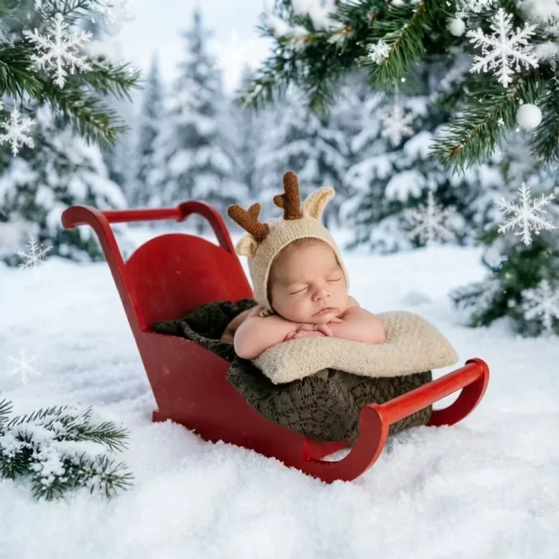 Bright Red Wood Sleigh Shooting Accessory Holiday Themed Carriage Prop For Studio Portrait Photoshoot Scene Posing Decoration