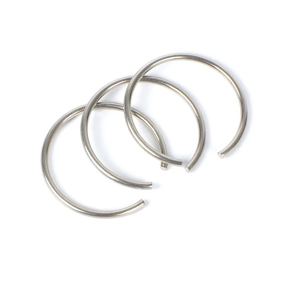Yiqianyuan 10Pcs Round Wire 0.5mm Diameter SUS304 Stainless Steel Non-standard Snap Rings Hole Retainer Circlips for Shaft