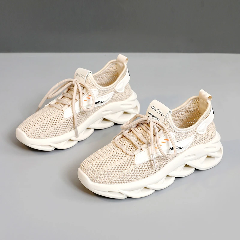 Women's Mesh Sneaker Thick-soled Non-slip Flying Weaver Shoes Soft-soled Summer Hollow-out Breathable Lightweight Running