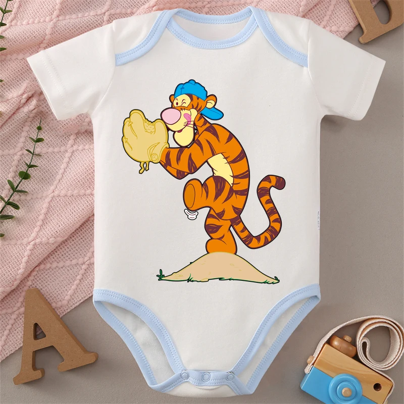 

MINISO Tigger＆Winnie Pure Cotton Print Baby Cloths Jumpsuit Onesie Bodysuit for 0 To 12 Months Newborn Best Gift for Baby