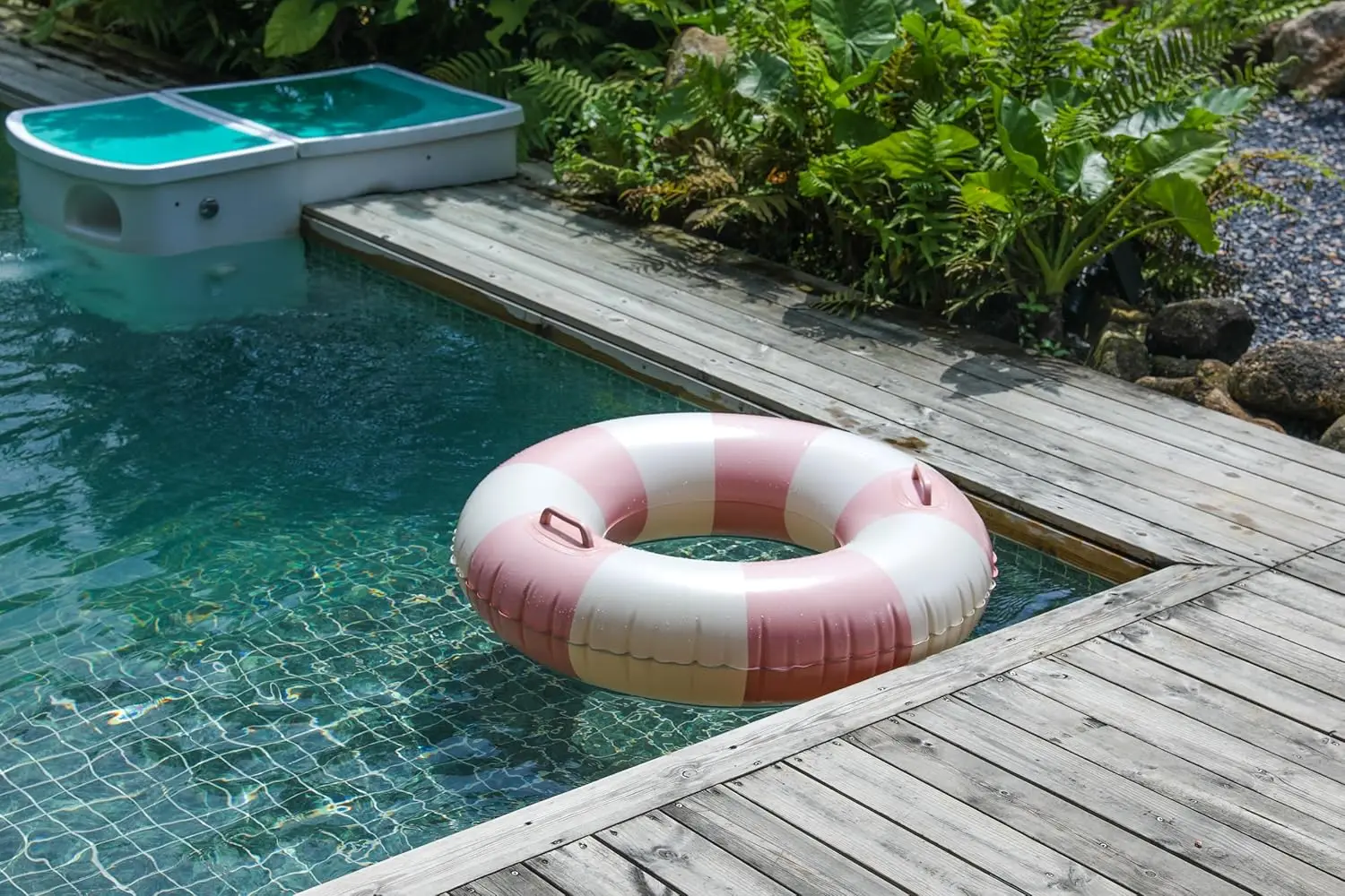 Anillo de natación grande con asas para niños y adultos, tubos interiores de piscina a rayas clásicos de 35 pulgadas, flotadores inflables para piscina, flotador de piscina desnuda Fl