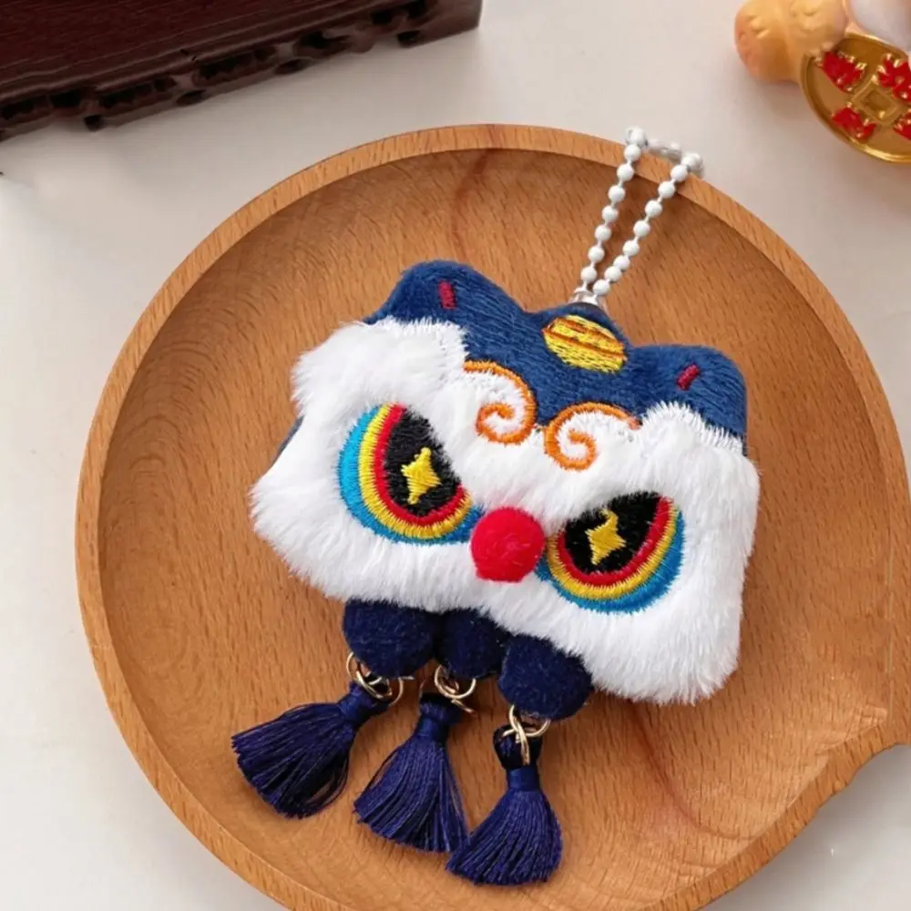 Chinese Style Chinese New Year Plush Keychain Tassel Lion Awakening New Year Badge Cartoon Pendant Lion Dance Brooch