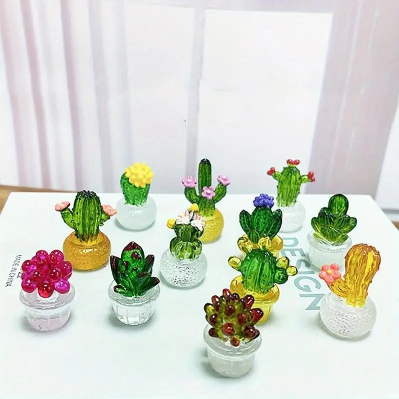 4pcs/set Transparent Cactus Bonsai Decor Resin Mini Cactus Figurines Succulent Plants Car Computer Decoration Ornaments Crafts