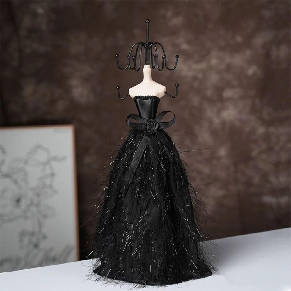 Стеллаж для хранения ювелирных изделий из резинового материала, дизайн обуви на высоком каблуке, черная подставка для ювелирных изделий, дизайн дивана, стиль модели