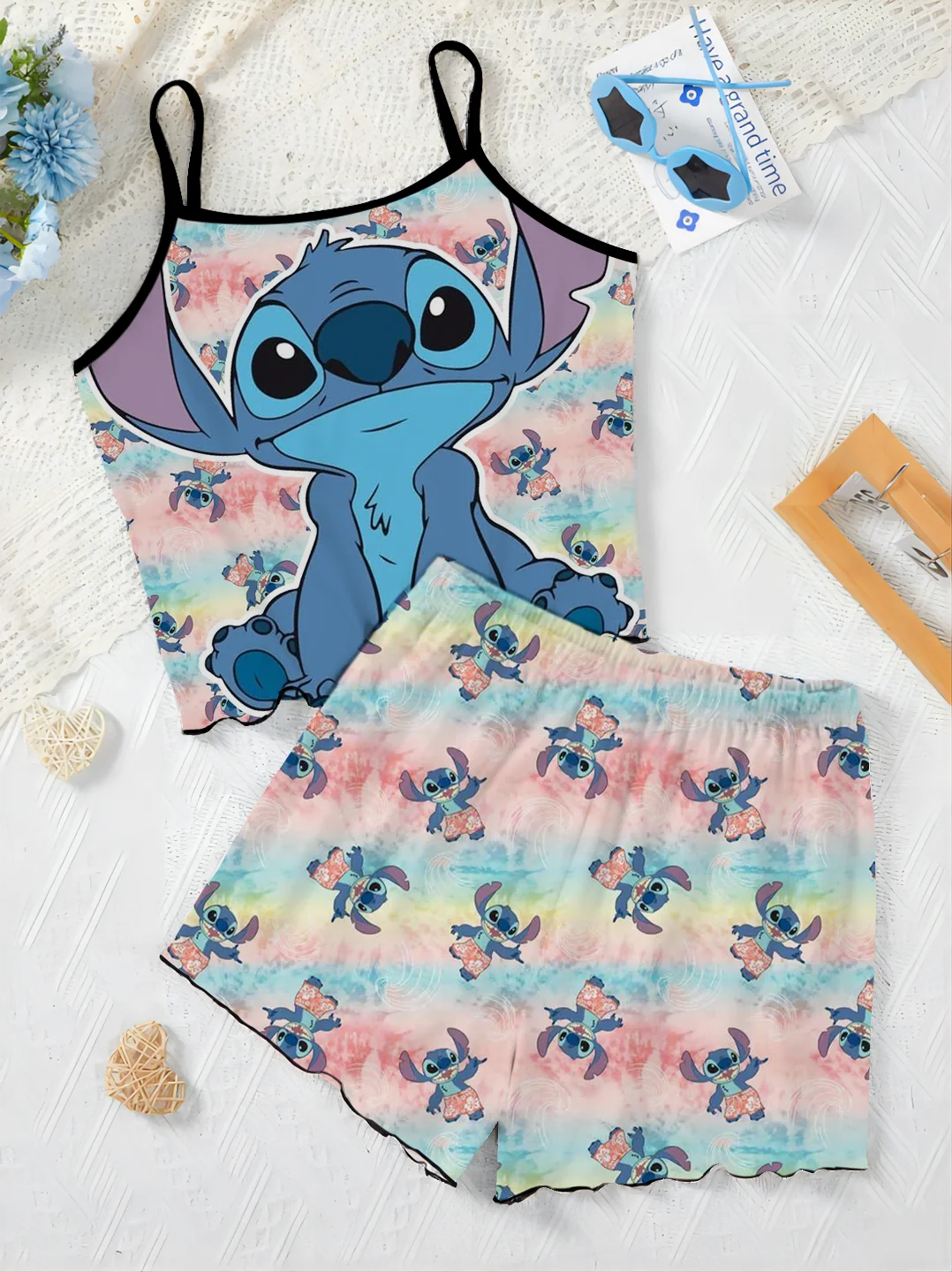 Stitch Top T-shirt Krótkie zestawy dla kobiet 2-częściowe wykończenie sałaty Disney Garnitur damski Sukienka na ramiączkach Elegancki 2-częściowy Luksusowy dom Disney