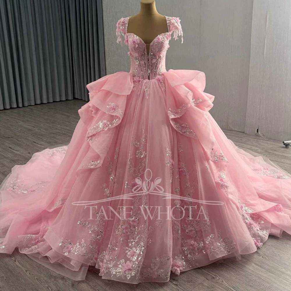 

Роскошное розовое платье Quinceanera, милое длинное платье принцессы с короткими рукавами и шнуровкой на спине, аппликациями, расшитое блестками и вышивкой