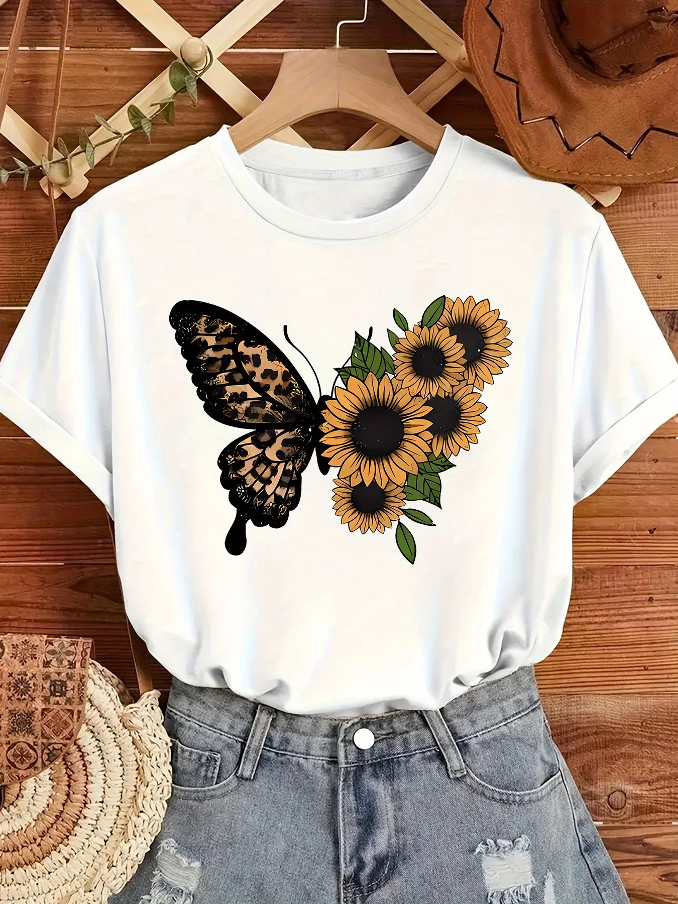 Danqiyoyo Butterfly Sunflower Print women Clothes Tee Shirt Homme Graphic T-Shirts women Tshirt for women Ropa Hombre 27050
