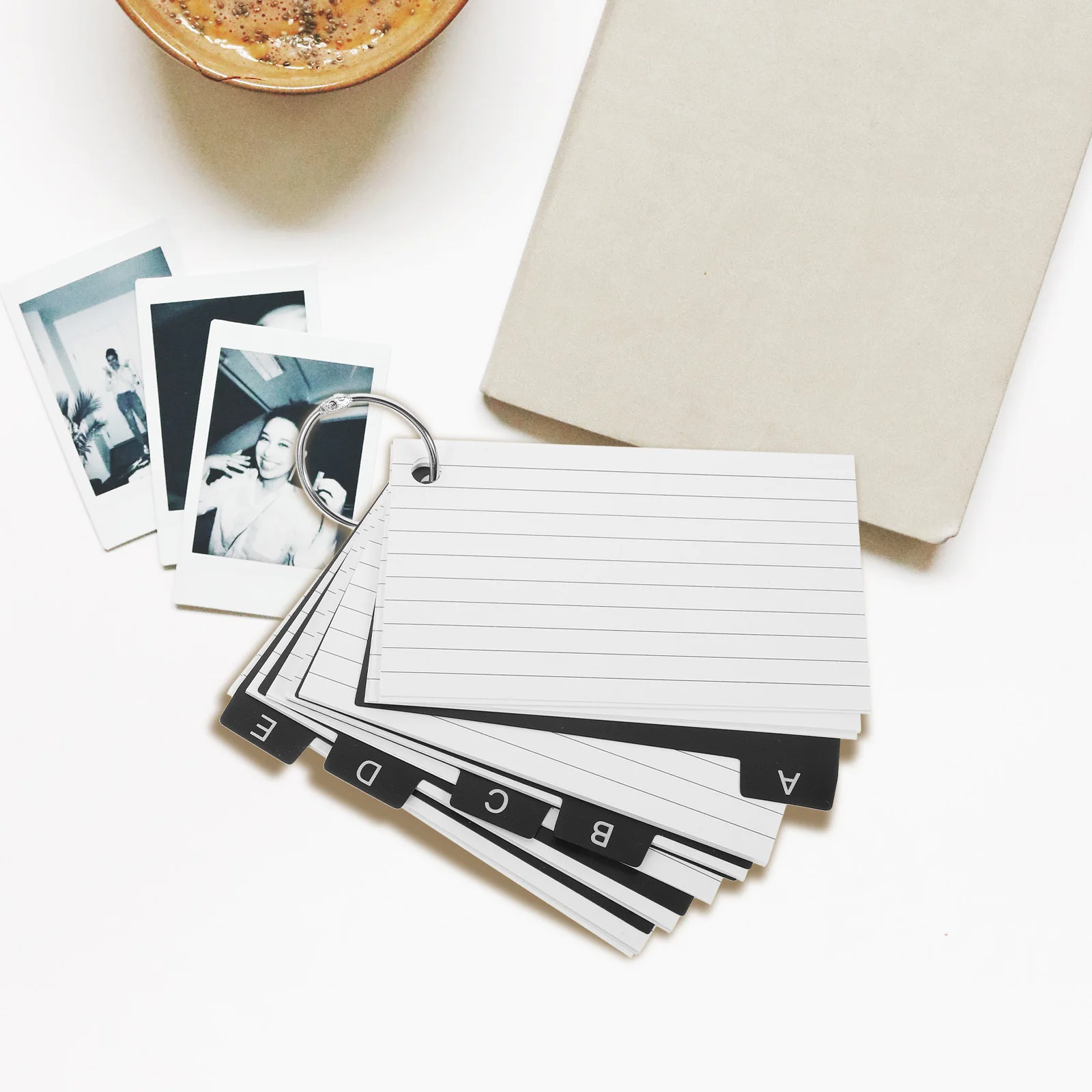 

1Set Index Cards Blank Flash Cards Punch Hole Metal Rings Portable Memo Notepad for Study Office Travel Vocabulary Notes