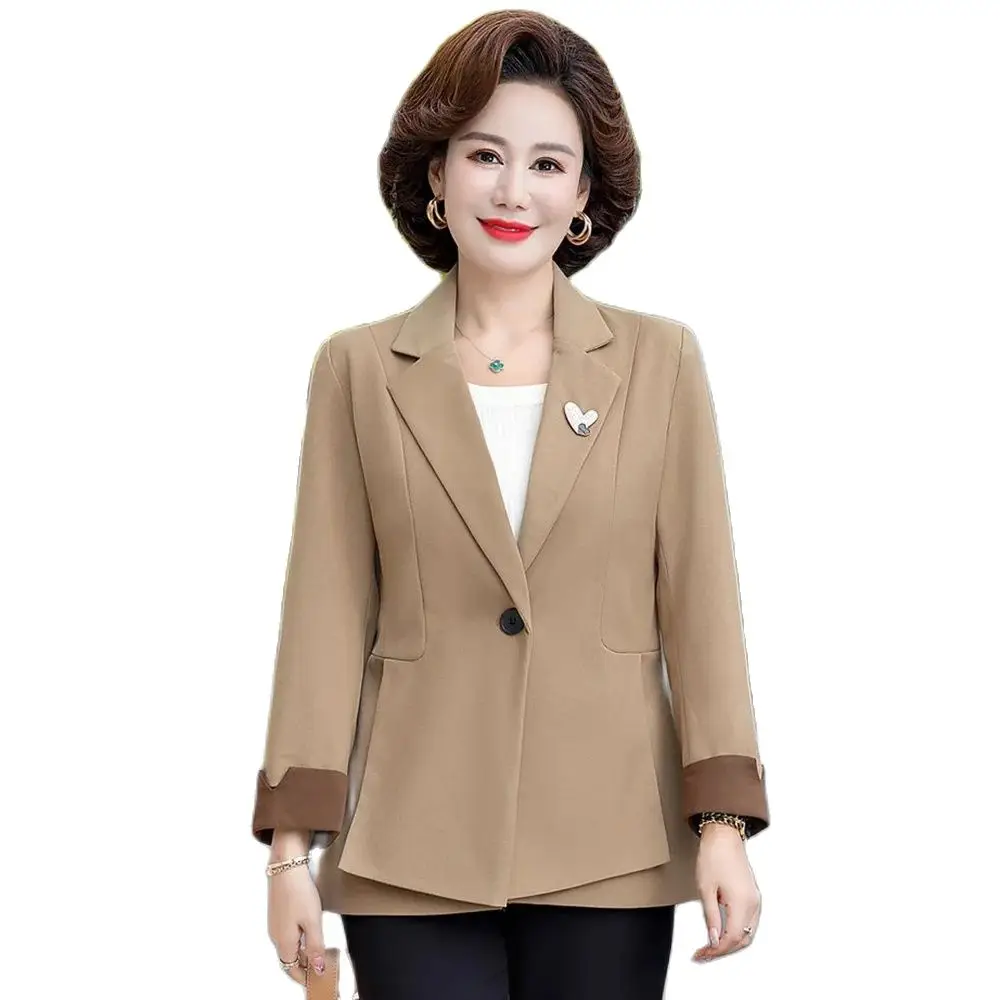 

Middle-aged Mother Fashion Coat Western Style Noble 2024 New Middle-aged And old Women Spring And Autumn Short Suit Tide 5XL