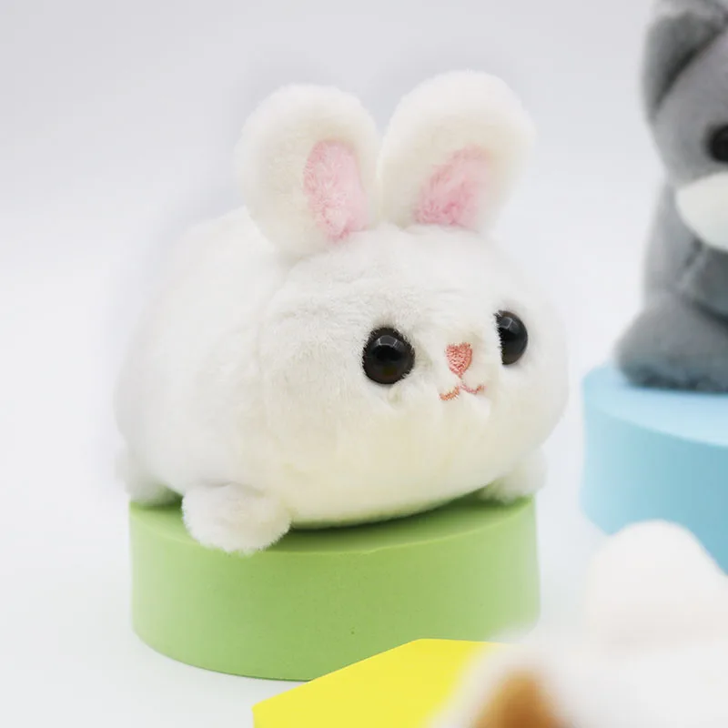 Giocattolo per gatti in peluche da 3.9 pollici con una coda che agita, azionato da una corda, adatto come giocattolo per animali domestici e un regalo di compleanno per i bambini