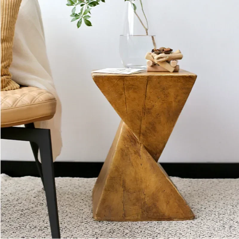 Geometric Shape Imitation Wood Coffee Table, Bedside Table, Home Stay Decoration, Sweet Modern Furniture, Stylish Room Table