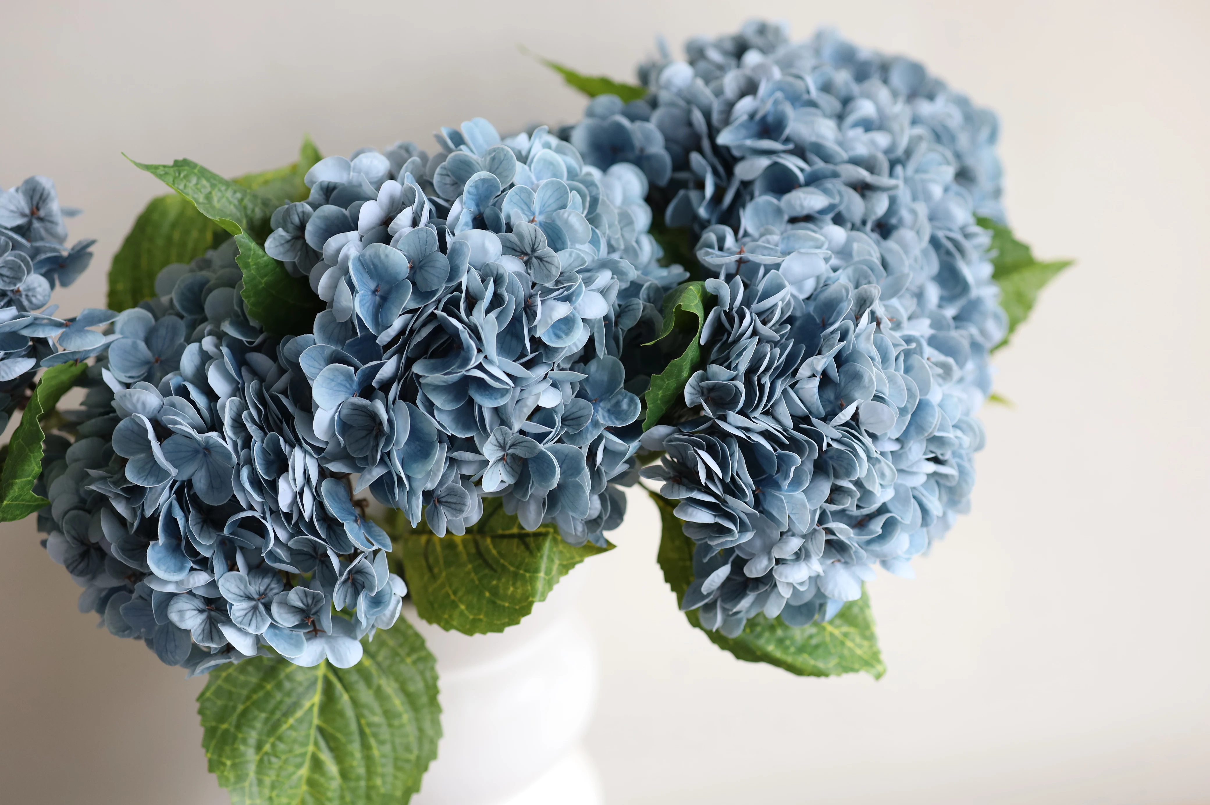 Luxury Realistic Dusty Blue Hydrangea Artificial Flowers, Faux Real Touch Hydrangea, DIY Floral, Wedding/Home/Kitchen Decoration