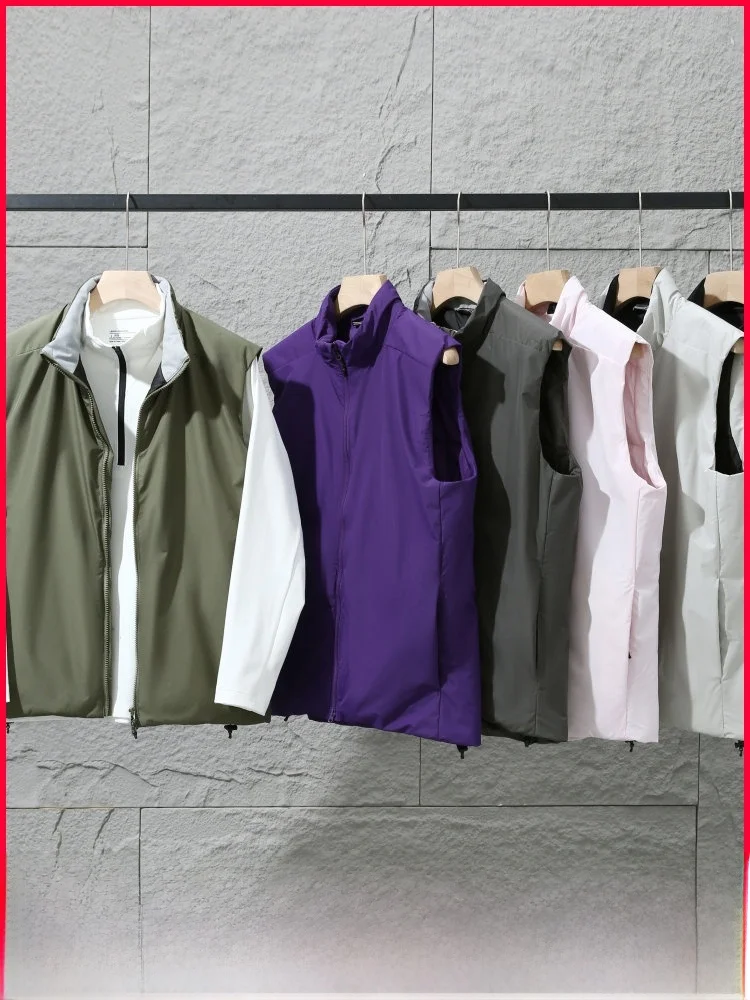 

Водонепроницаемый высококачественный хлопковый жилет для пар, ветрозащитный, теплый, универсальный, технологичный, хлопковый, летний, повседневный, на молнии...