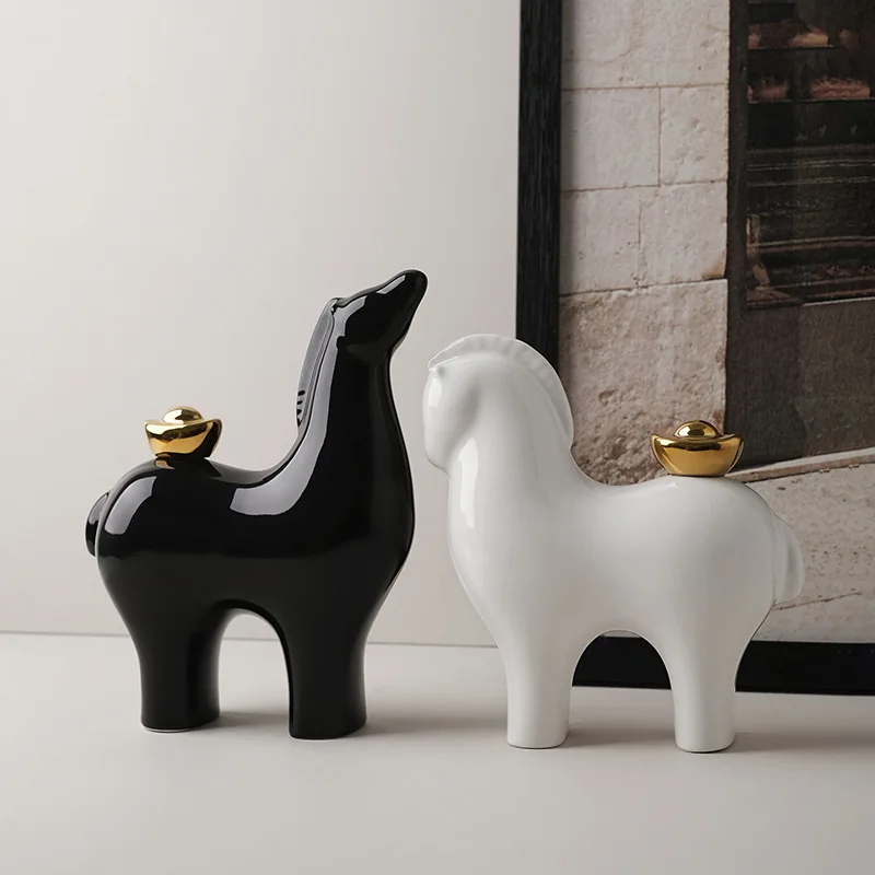 Nordic 2PCS Horse Ceramic Ornaments  Figure Sculpture Art Resin Craft Living Room Home Decoration Accessories office decor